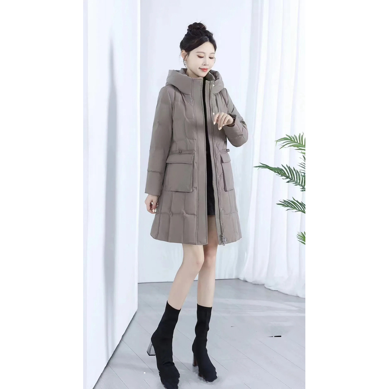 S5008百搭连帽宽松时尚女士简约秋冬羽绒服