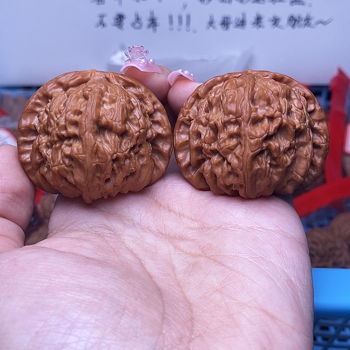 核桃把件45闷白修水尖