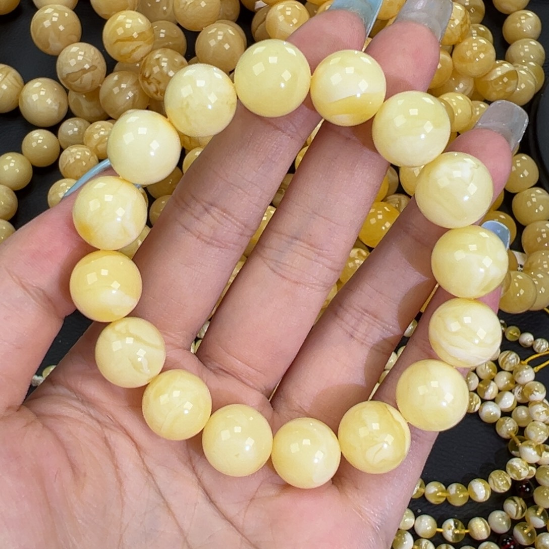 琥珀未镶嵌手链21.1白蜡