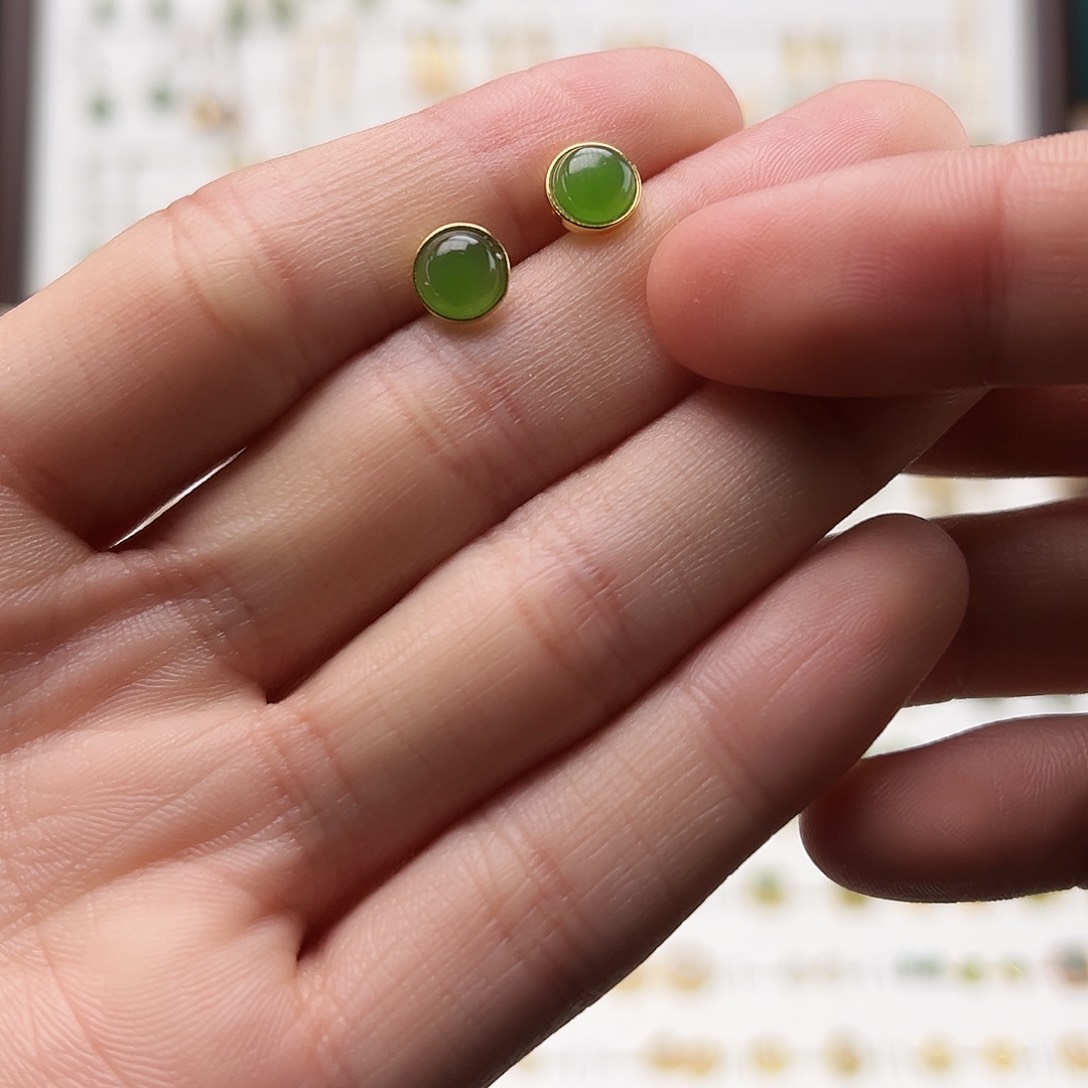 银S925镀金镶嵌和田玉耳饰