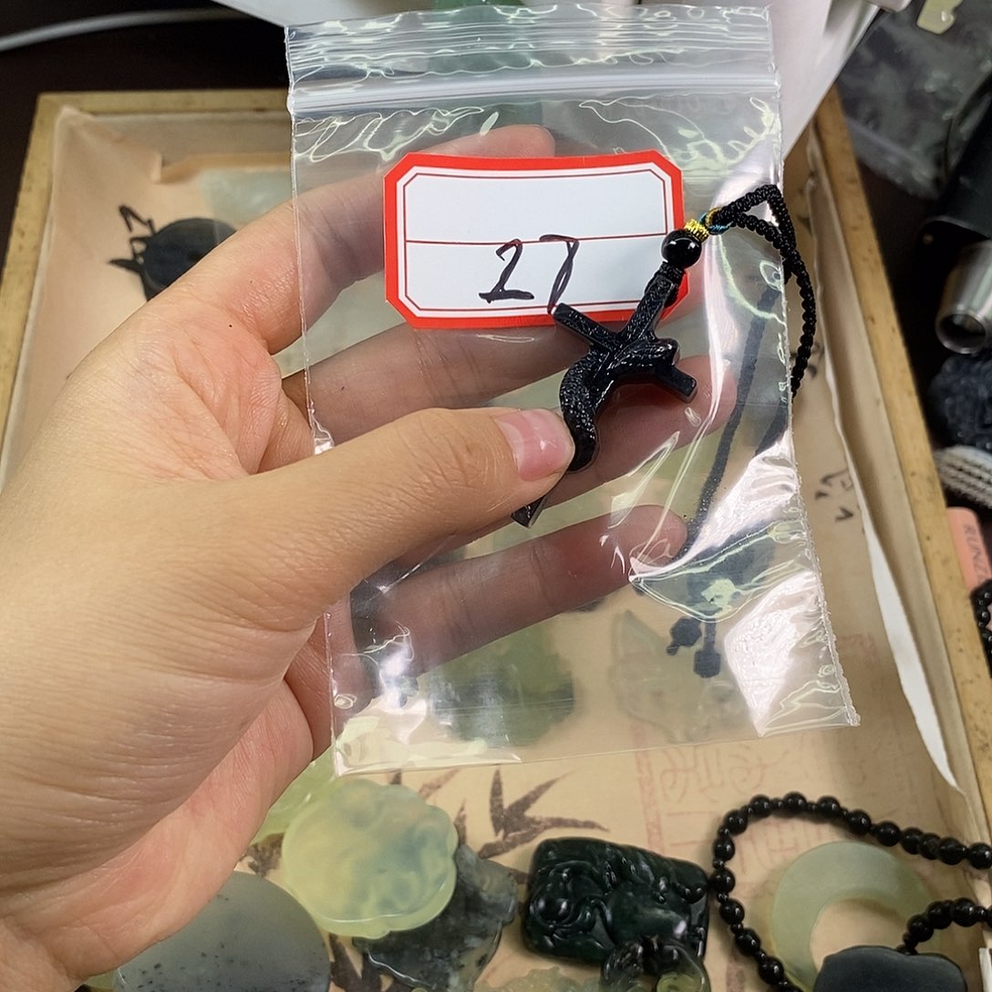 和田玉颈饰未镶嵌E****l27