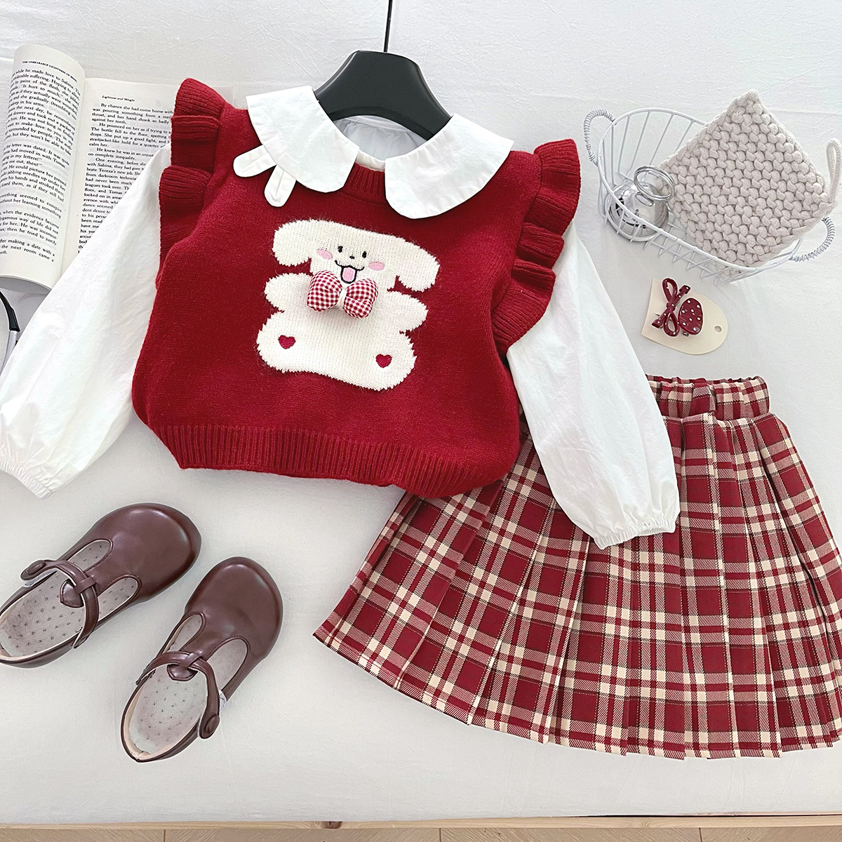 【红兔】女童秋欧若风套头少女风春秋套装女孩马甲三件套X25032