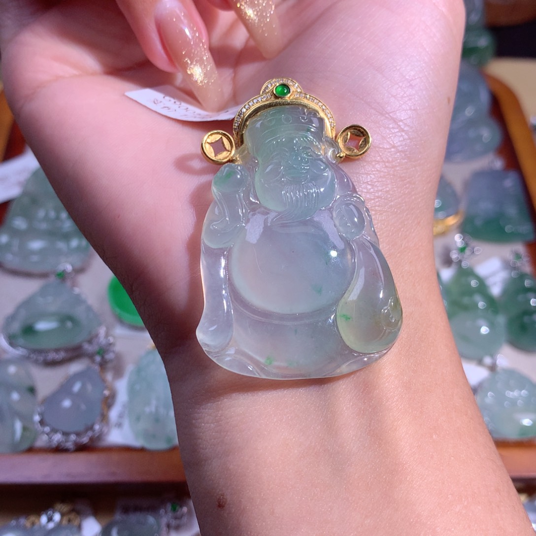 翡翠吊坠(不含链)18K金镶嵌