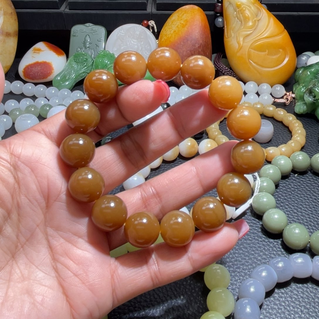 和田玉手串未镶嵌