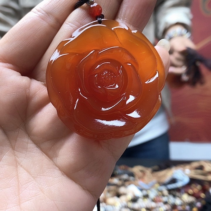 玛瑙/玉髓颈饰合金