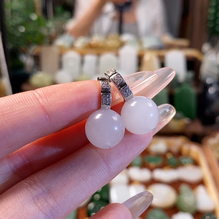 【闪购商品】和田玉银S925镶嵌吊坠(不含链)耳扣