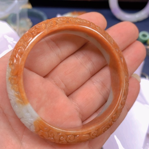 【闪购商品】翡翠颈饰未镶嵌心**惜翡翠