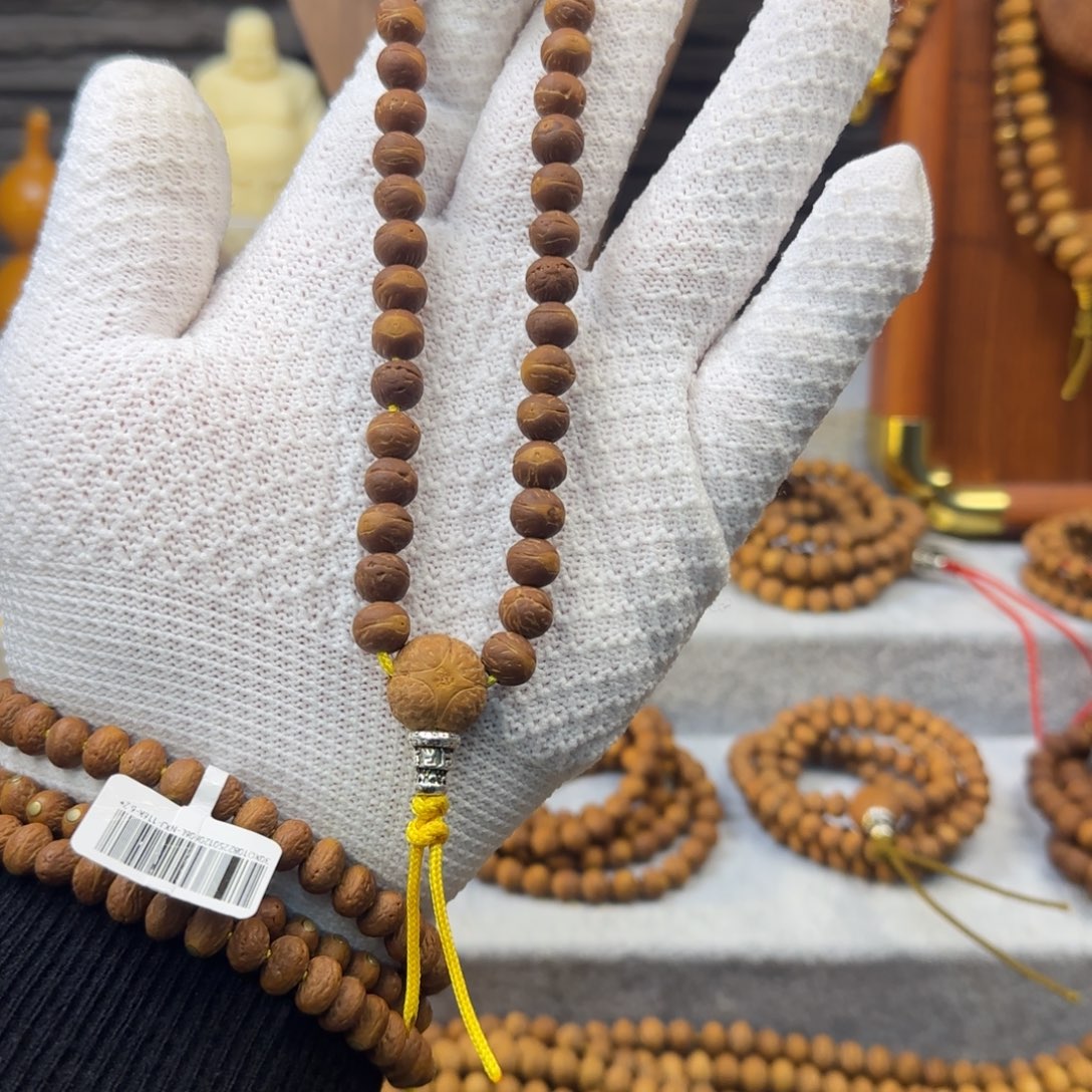 摊****吊坠凤眼菩提近圆手持，摊煎饼