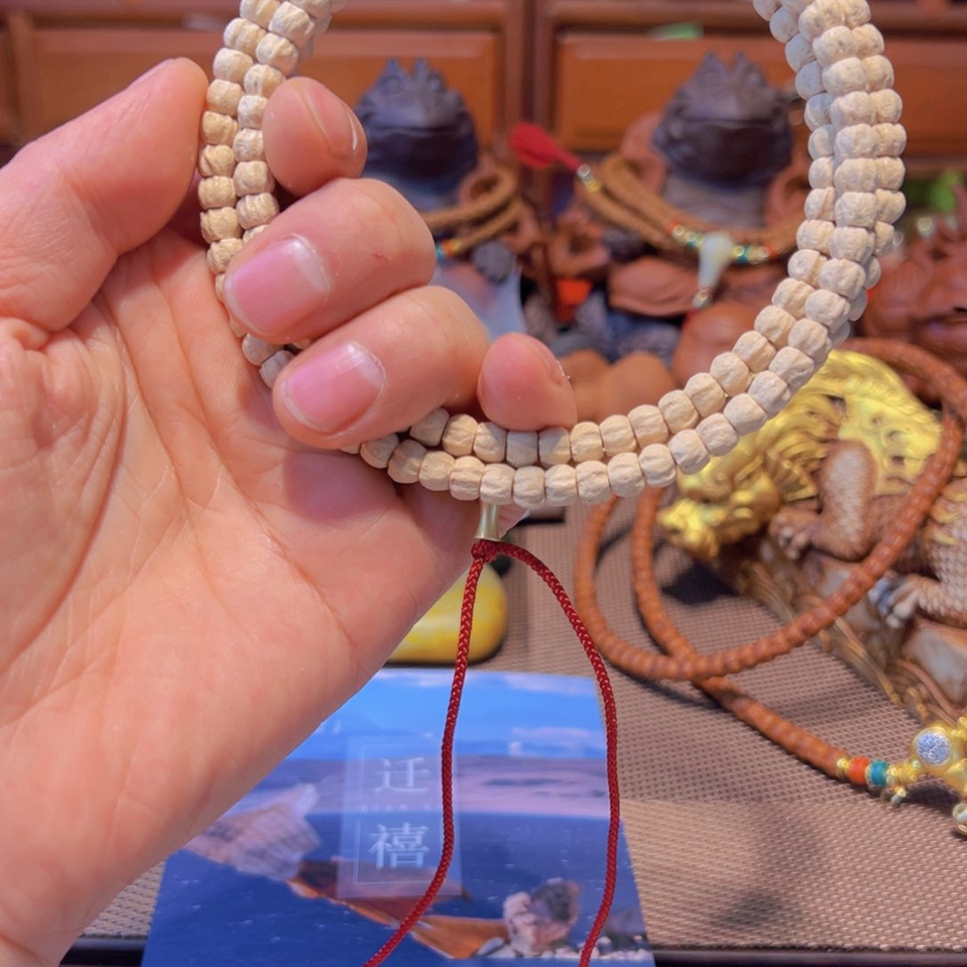 柏香籽/百香籽吊坠尹**傲