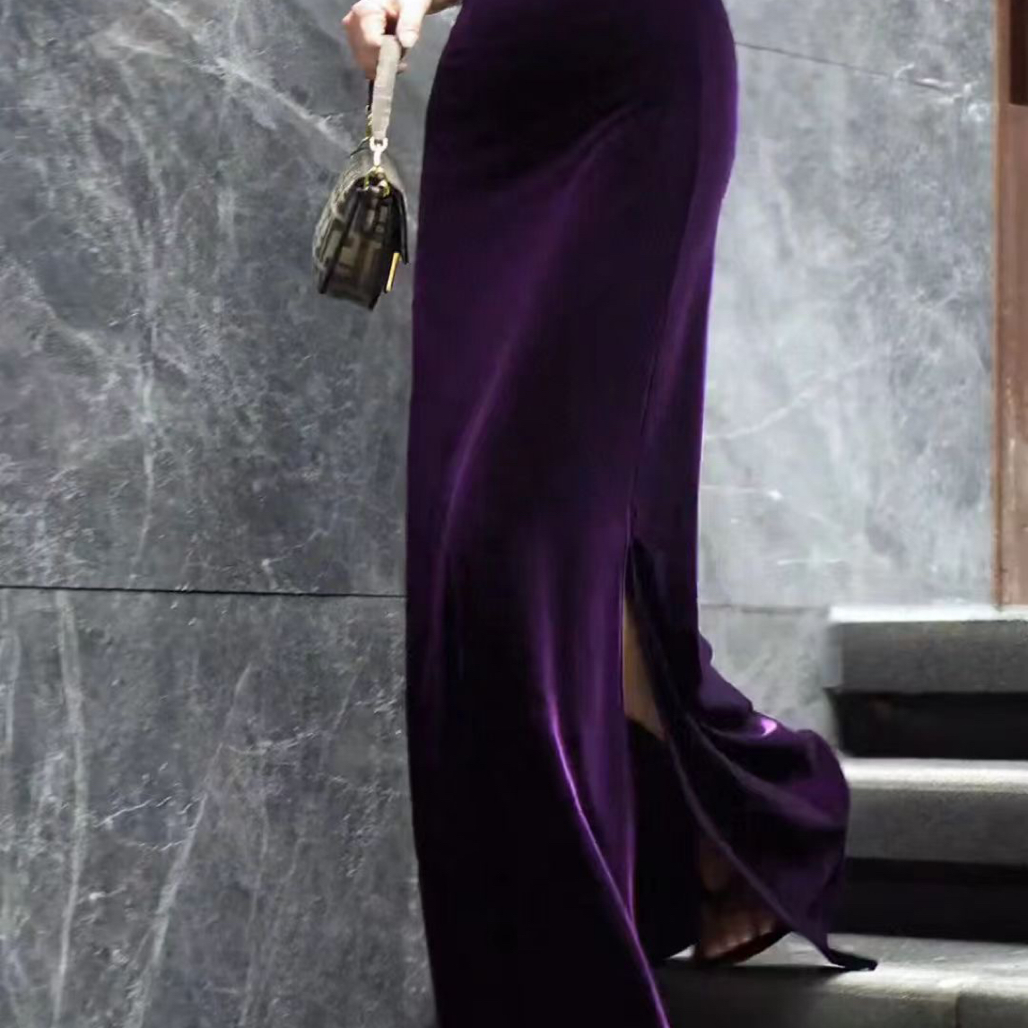 Z【CHENFREE】秋冬新款开叉金丝绒斜裁显瘦百搭静奢风鱼尾半裙