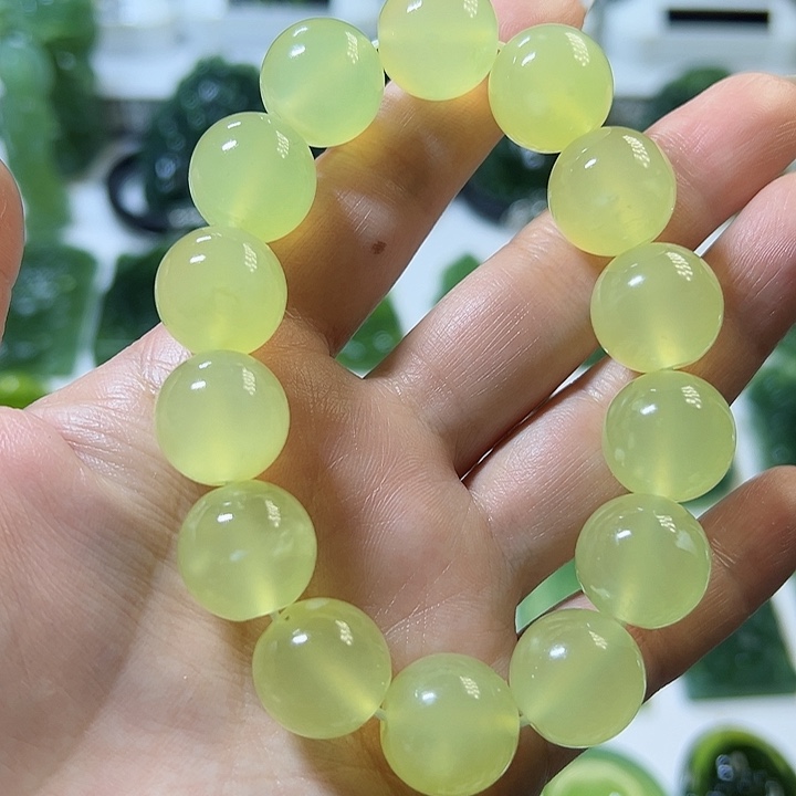 蛇纹石玉手链未镶嵌