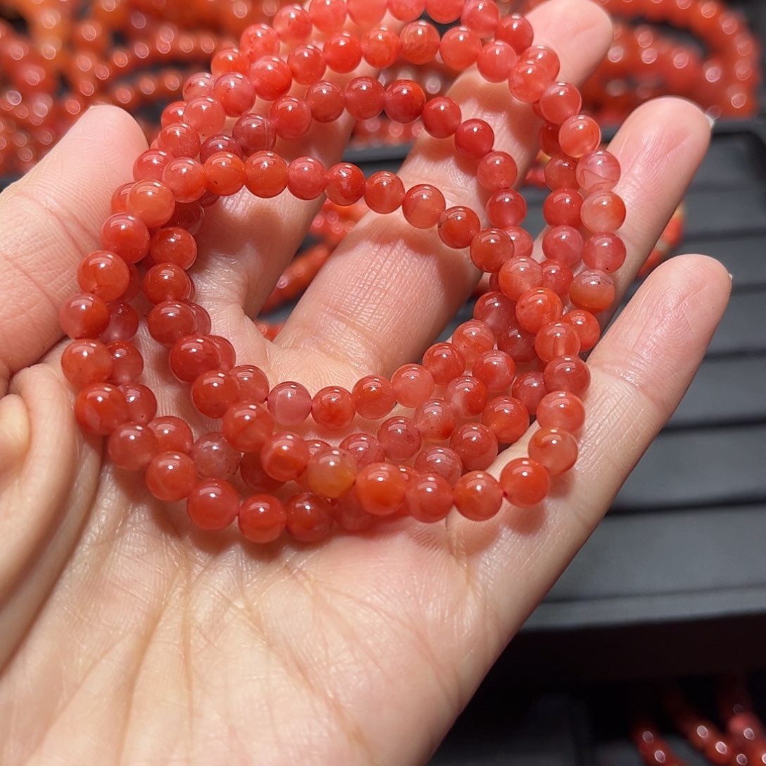 南红玛瑙手链未镶嵌