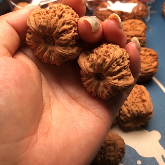 文玩核桃把件南疆