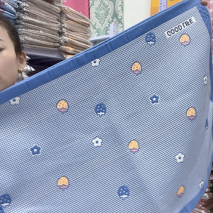 棉蓝色小草地纯棉