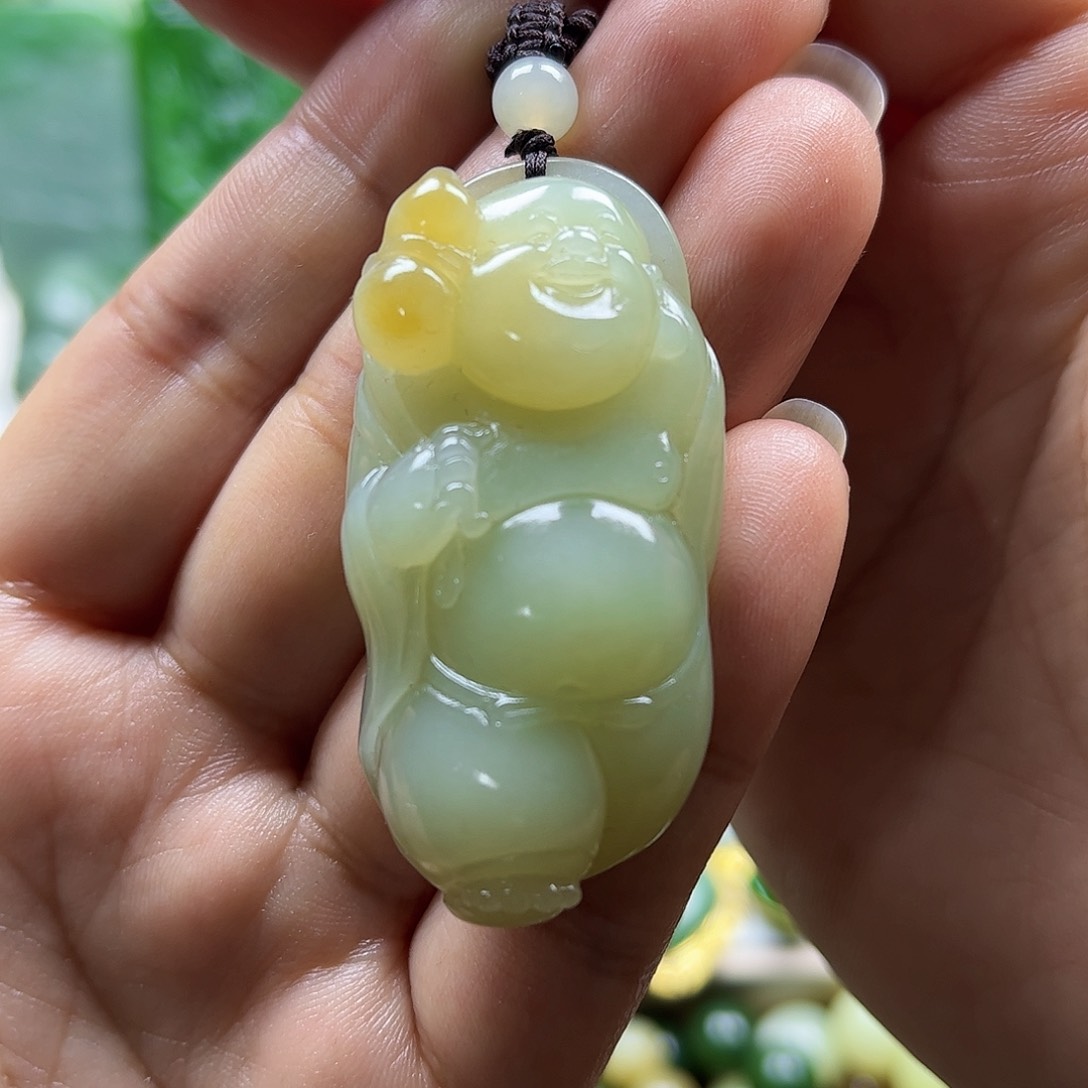 和田玉吊坠未镶嵌