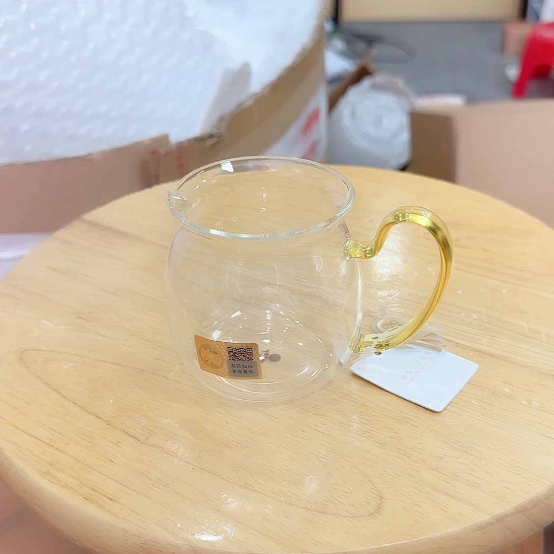 禾器美满公道杯浅黄色