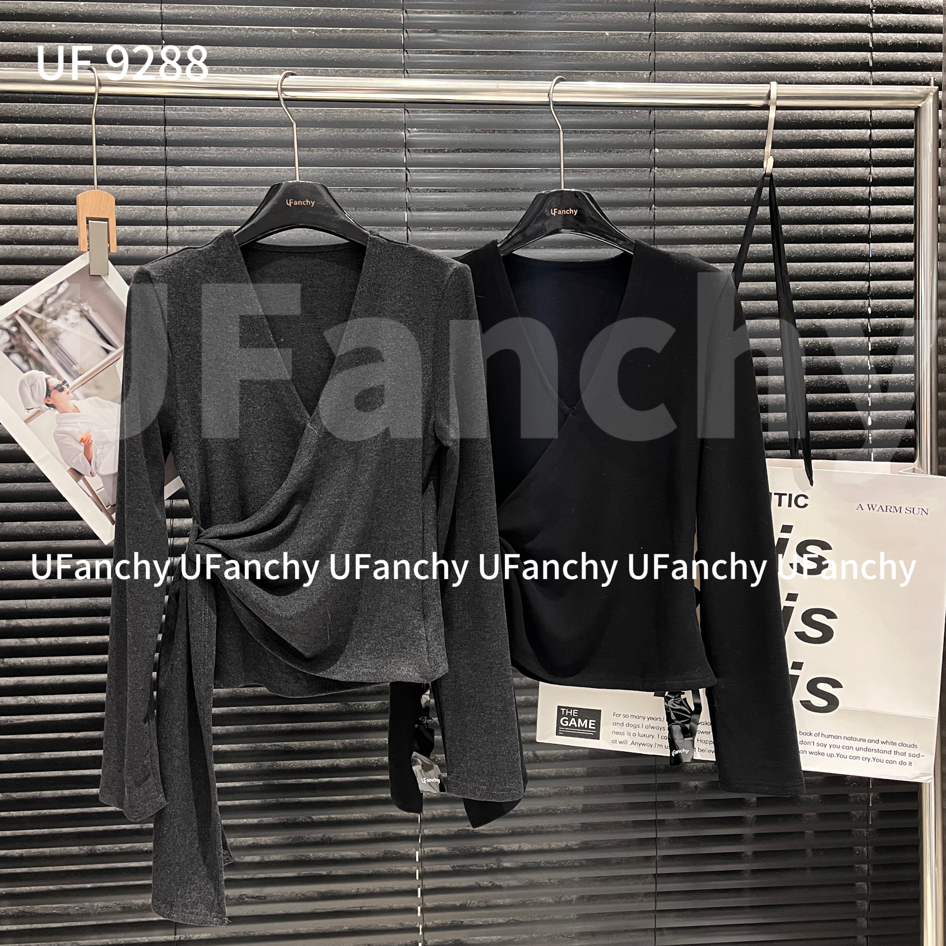 鑫燃KIKI 复古时尚高级设计感V领长袖针织衫 9288 UF