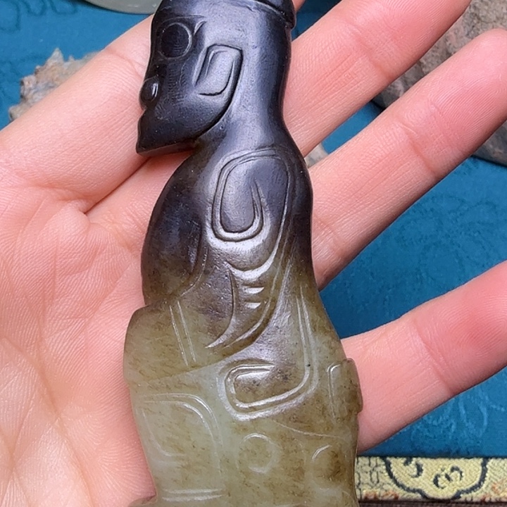 逢***吉和田玉（糖玉）未镶嵌颈饰