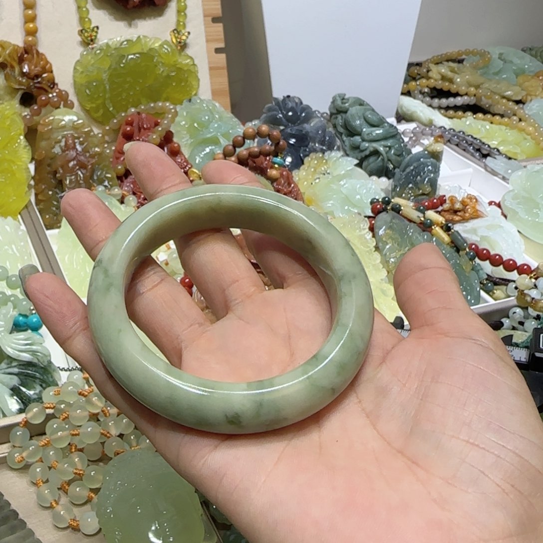 未镶嵌蛇纹石玉吊坠用****5