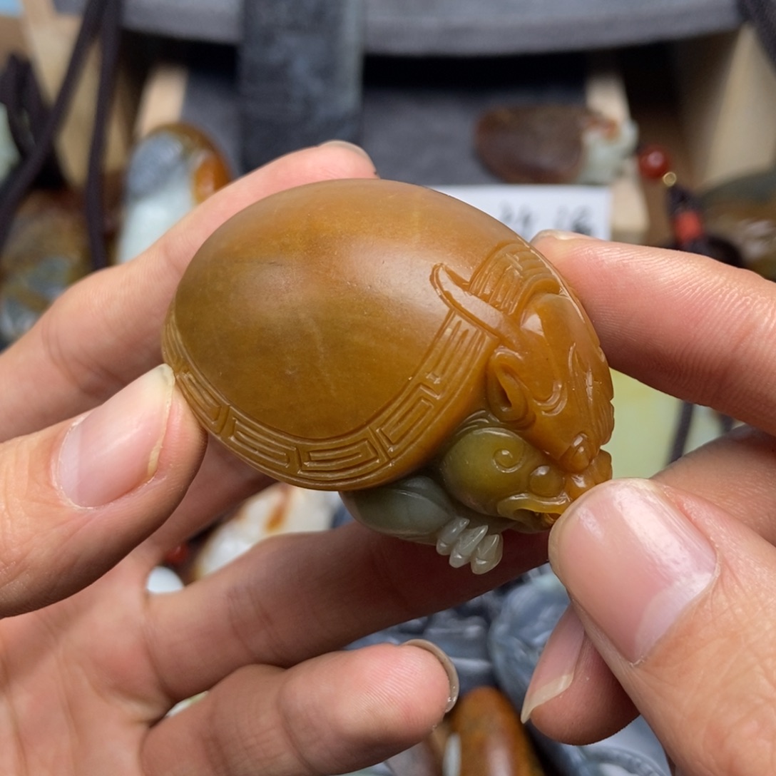 和田玉挂件未镶嵌