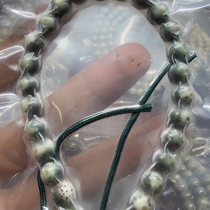 手串星月菩提石玉料8圆大眼睛
