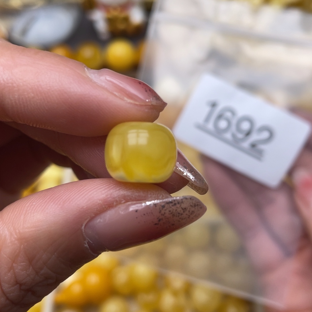 蜜蜡珠宝奇石未镶嵌12