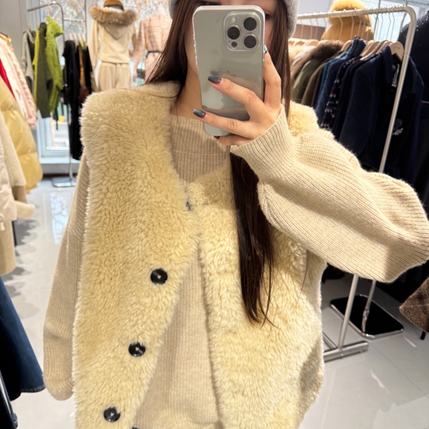 秋冬韩系羊羔毛马甲