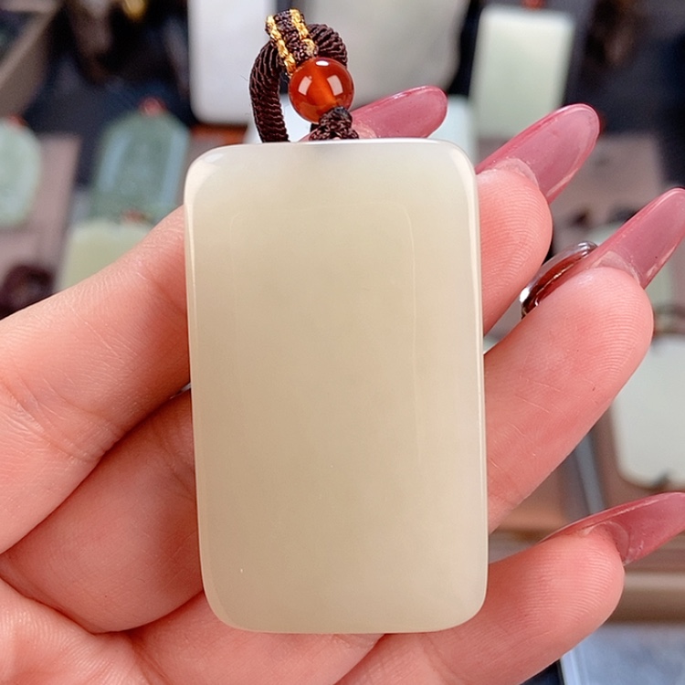 【闪购商品】和田玉颈饰未镶嵌