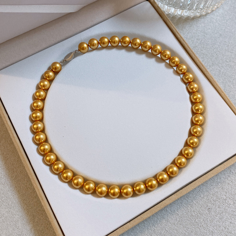 强光南洋浓金项链女轻奢小众秋冬不掉色高级感串珠毛衣链饰品