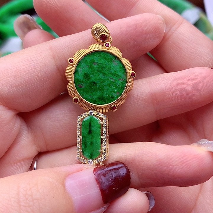 翡翠颈饰银S925镶嵌翡翠