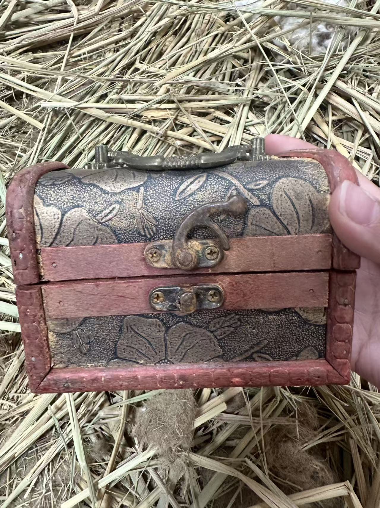 【凌云 特色】趣味收藏工艺品 咨询链接