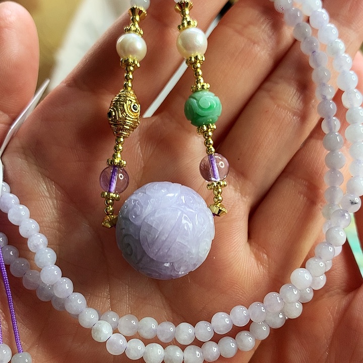 翡翠颈饰未镶嵌吊坠