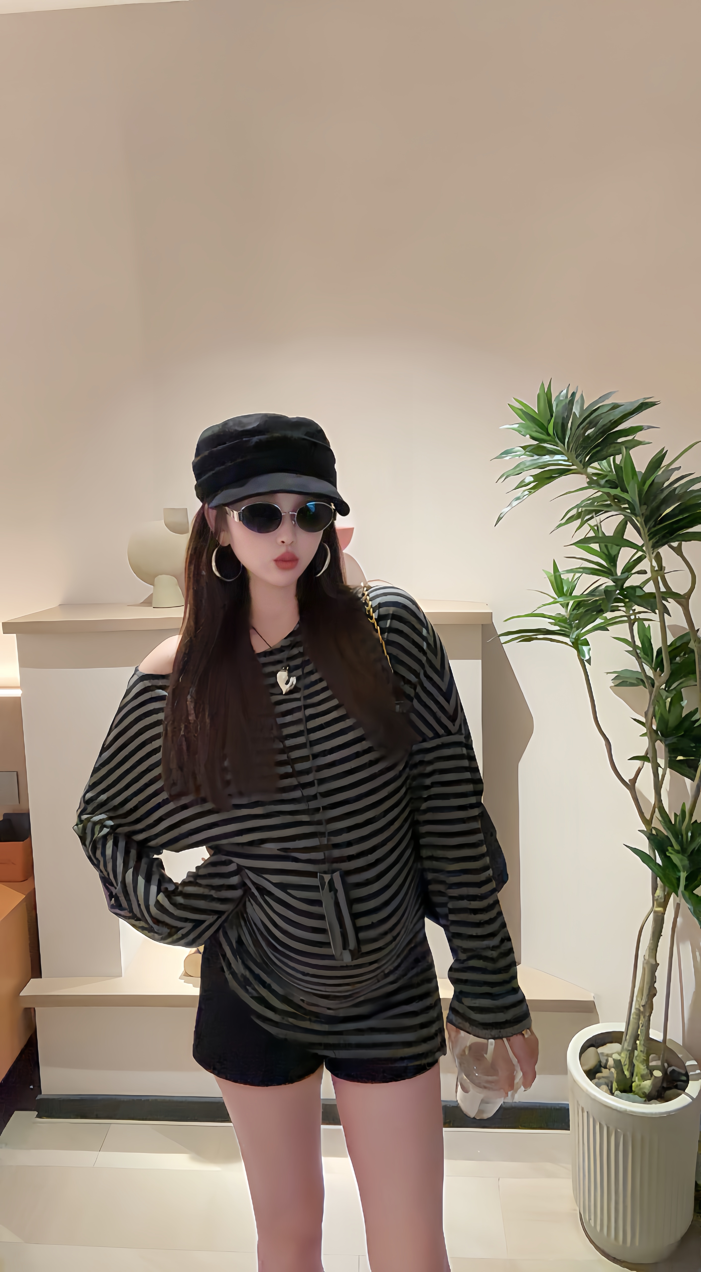 【蛇蛇家】秋装新款时尚休闲条纹斜肩不规则长袖T恤百搭小众设计感