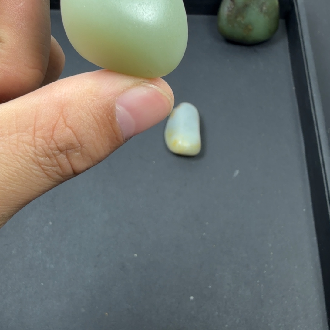 曾***6和田玉（糖玉）未镶嵌颈饰