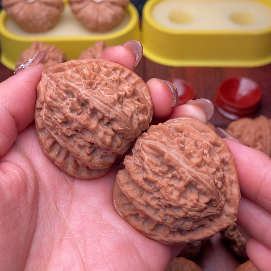 把件文玩核桃晨*44三角白……