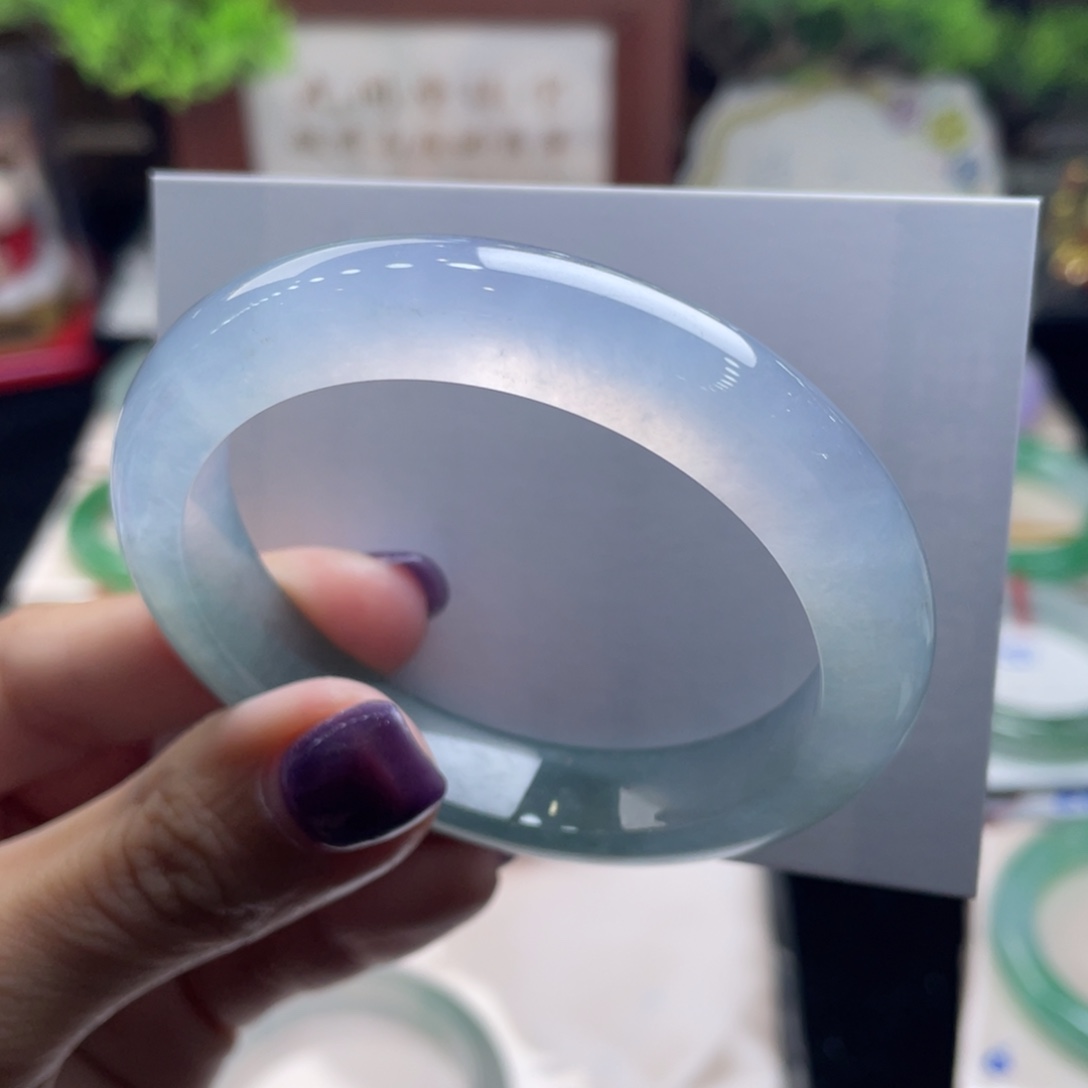 翡翠未镶嵌手镯17号 53+正圈 半山水