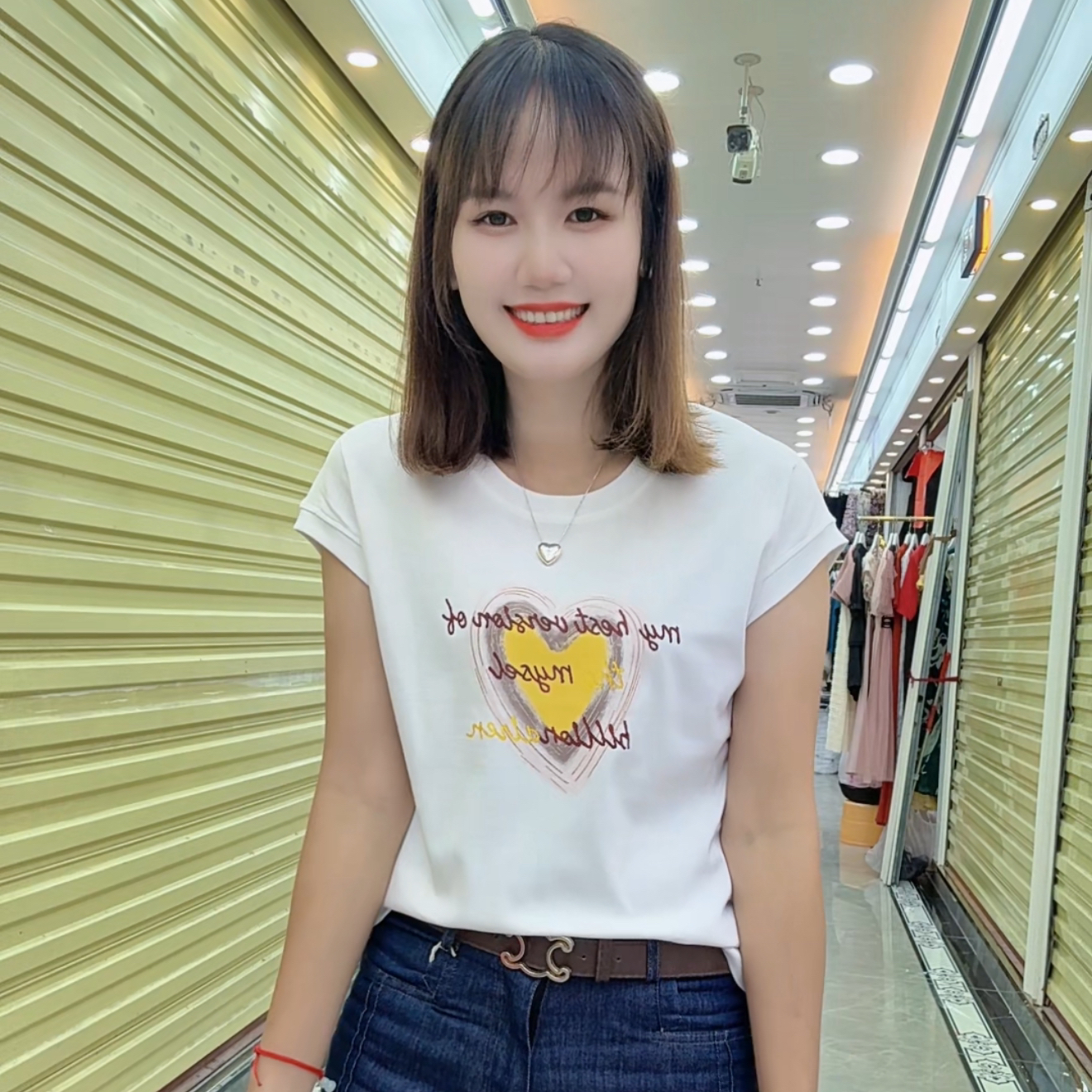 0623（美姿）休闲新款飞飞袖女装显瘦百搭好穿时尚短袖图领棉料上衣