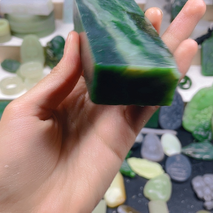 和田玉（碧玉）未镶嵌挂件