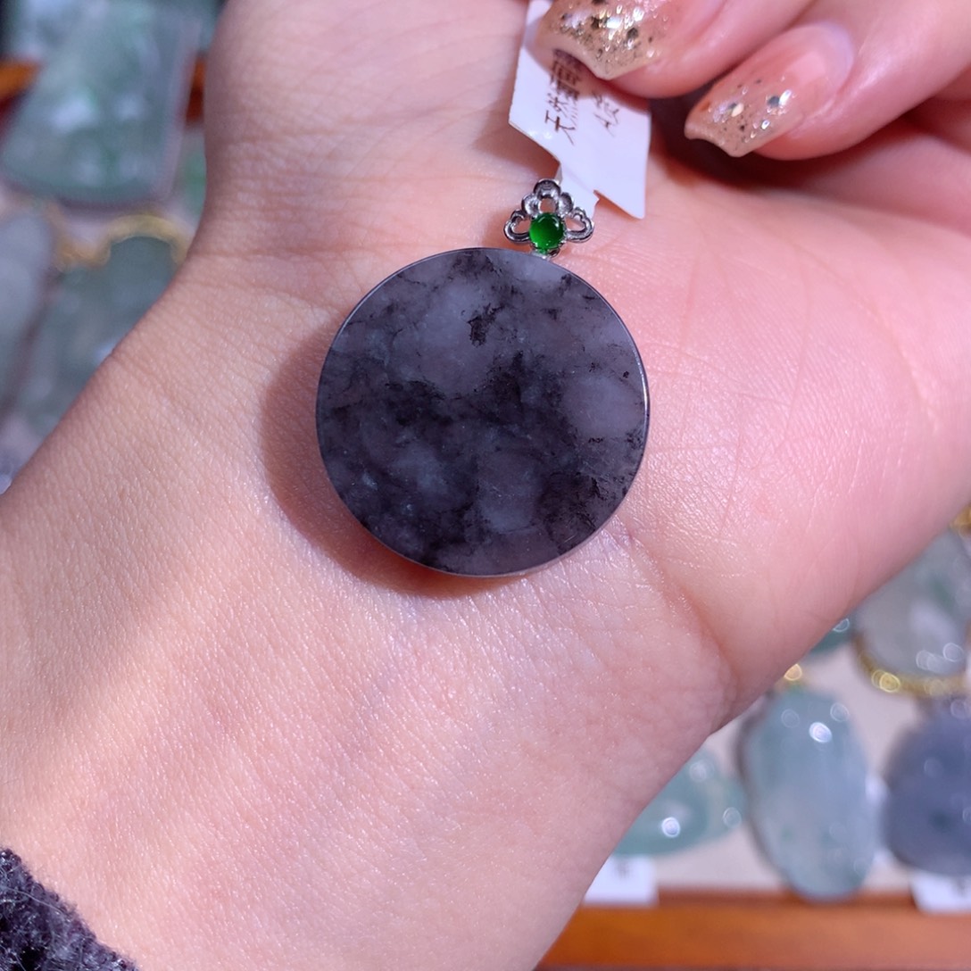 翡翠吊坠(不含链)18K金镶嵌平安无事牌