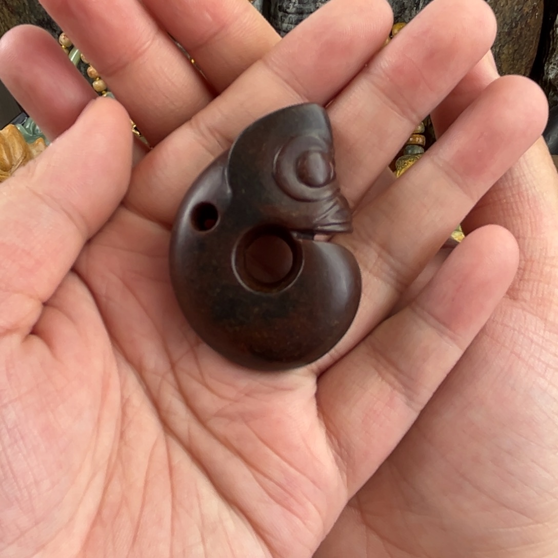 岫岩河磨玉（透闪石质玉）把件未镶嵌池**华