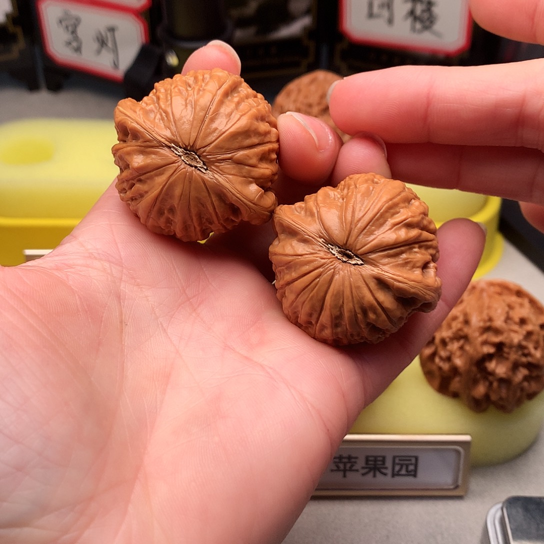 ****࿐文玩核桃吊坠40➕尺铁锤402号