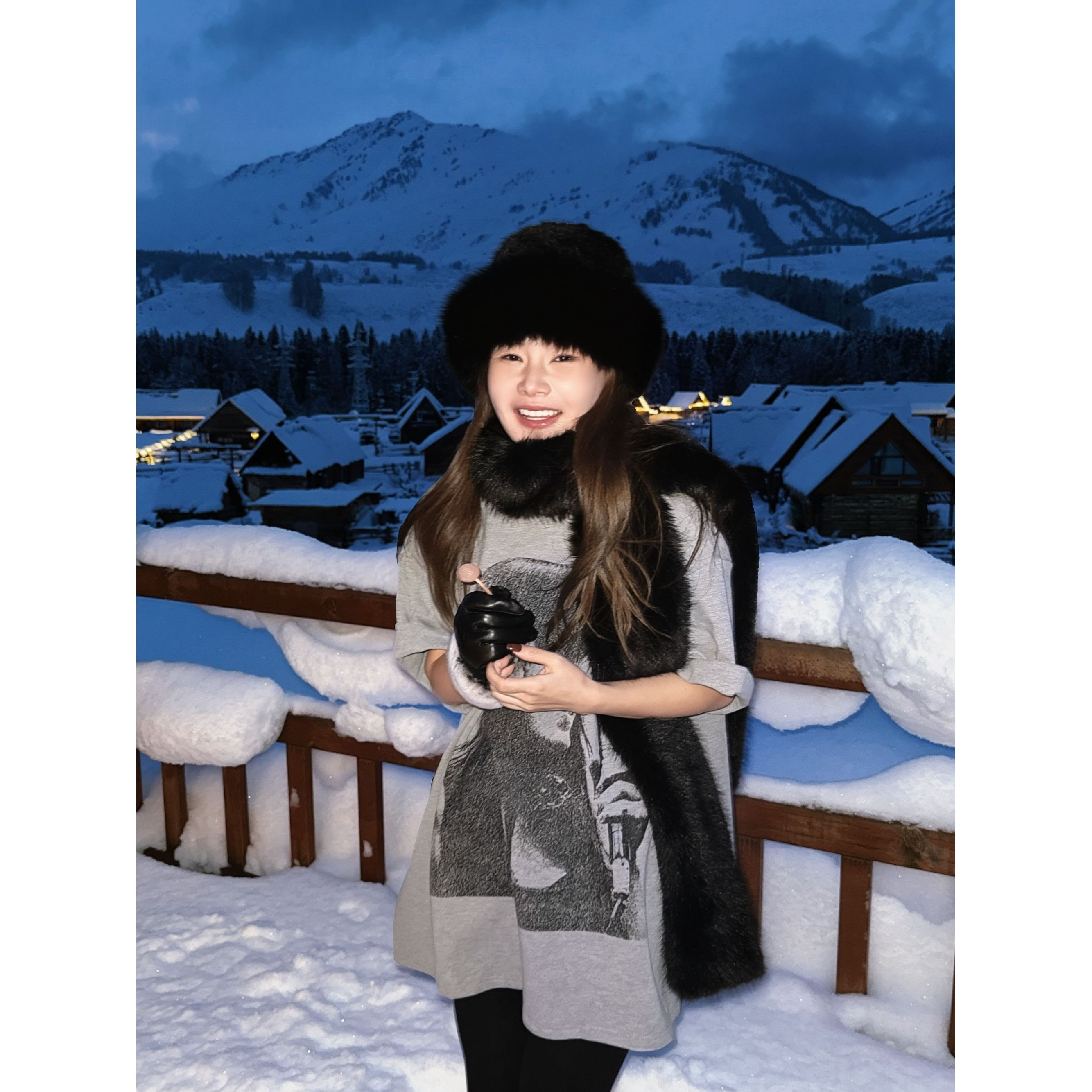  【CHUMINGMING】【默像】人像T恤LX2597