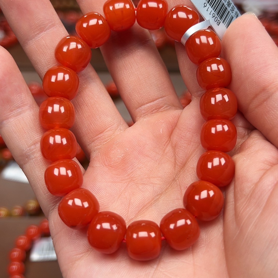 南红玛瑙未镶嵌手链