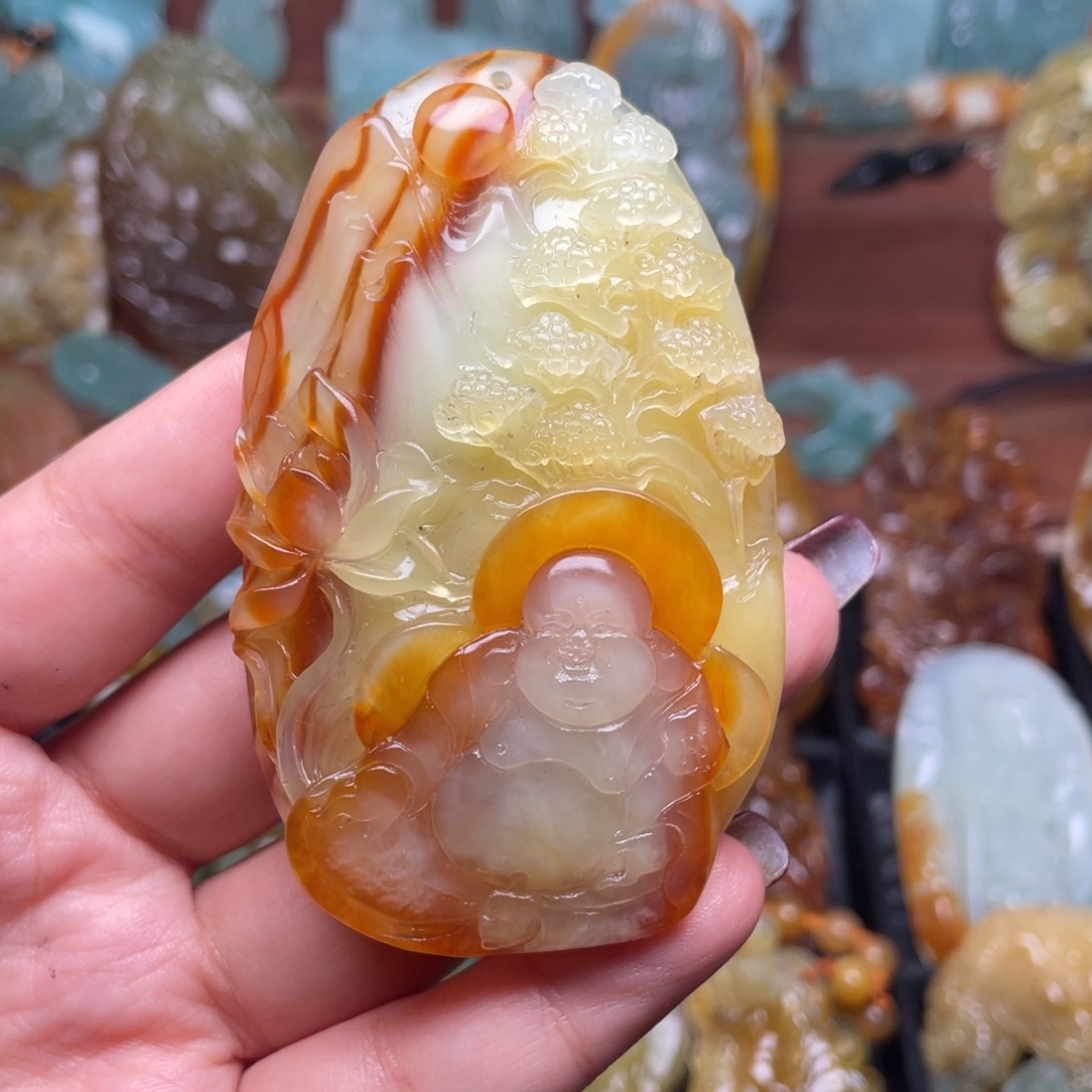 蛇纹石玉颈饰未镶嵌用****2