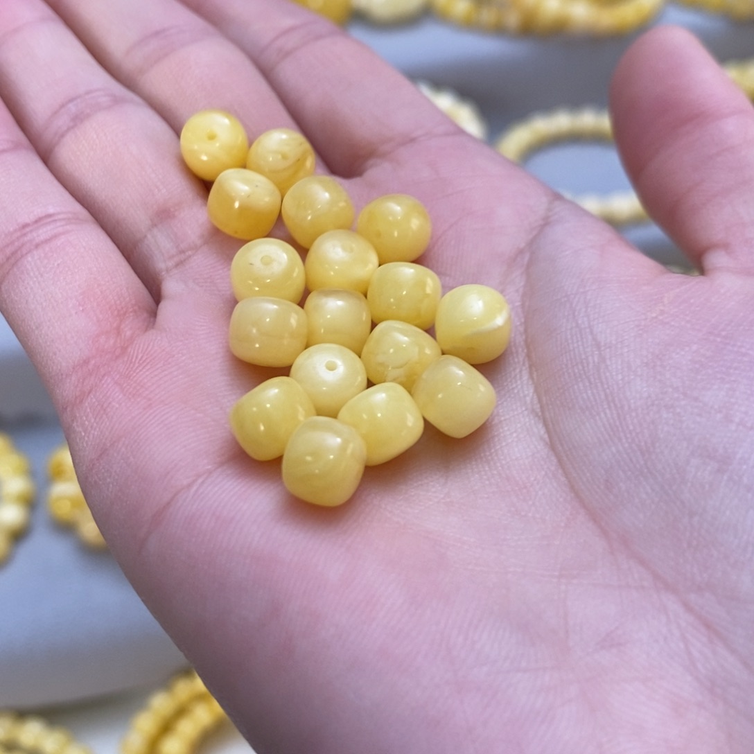 琥珀未镶嵌裸石天然蜜蜡8.1单珠多样性发其一