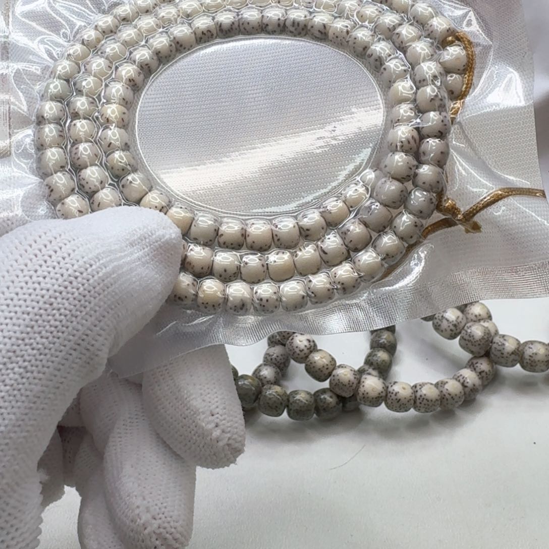 星月菩提手串8创世糯冰河豚6左右108