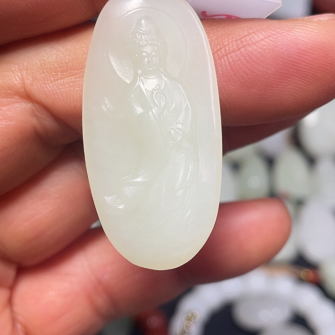 哥***强和田玉未镶嵌颈饰吊坠