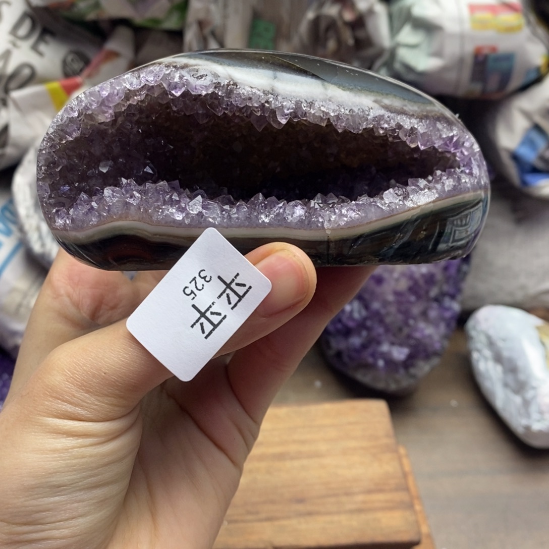 未镶嵌水晶珠宝半成品