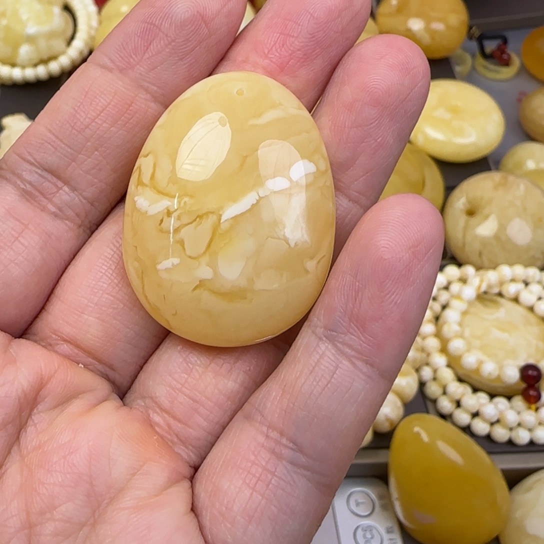 蜜蜡颈饰未镶嵌天然蜜蜡