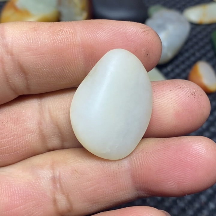 和田玉（白玉）珠宝奇石未镶嵌